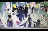 Người đàn ông muốn kết liễu cuộc đời nhưng sợ đau, hành động sau đó khiến dân tình 'chán chả buồn nói'