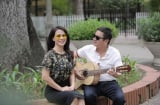 Bị chỉ trích vì tỏ tình với bạn gái doanh nhân, nghệ sĩ Chí Trung lên tiếng đáp trả gay gắt