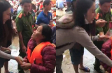 Khoảnh khắc Thủy Tiên vội vàng dúi thêm tiền vào tay người phụ nữ nghèo gây xúc động