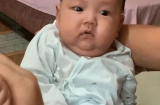 Vẻ mặt 'hờn dỗi' của cậu bé sơ sinh khi thấy bố nựng chị gái khiến dân mạng cười té xỉu