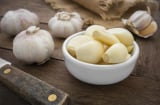 Chỉ 1 củ tỏi bạn có thể làm được nhiều điều không ai ngờ tới
