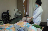 Biến chứng Covid-19 khiến bệnh nhi 10 tuổi mất tứ chi: Con biết khi tình dậy chân mình không còn như trước