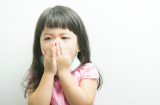 Con quanh năm ho hắng sổ mũi: Mẹ cứ làm siro theo công thức này, trẻ hết ốm chẳng phải kháng sinh