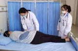 Thiếu niên 15t bị đục thủy tinh thể, suýt mù vĩnh viễn: BS chỉ ra thủ phạm là loại đồ uống 'vạn người mê'