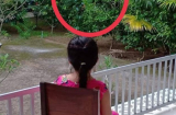 Chiến sĩ công an đi chống dịch lâu ngày, về nhà chỉ dám đứng từ xa nhìn con: 'Xin lỗi, ba không vào được'