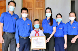 Học sinh lớp 4 cứu sống bé 2 tuổi rơi xuống ao