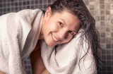Gội đầu theo những tips chuẩn salon này, tình trạng tóc rụng sẽ giảm đi nhiều