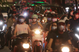 Hà Nội 'kẹt cứng' người đi chơi Trung thu, ùn tắc nhiều tuyến phố