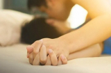 Vợ bất tỉnh, ngã quỵ sau đêm 'ân ái' cuồng nhiệt với chồng, lý do không ai ngờ