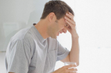 Tối nào cũng đau nửa đầu kèm nhức mắt là triệu chứng của bệnh gì?