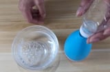 Trộn giấm trắng và bột giặt với nhau: Công dụng tuyệt vời không phải ai cũng biết