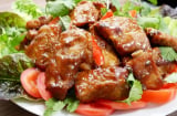 Ướp sườn chỉ thả mắm và đường là dại: Bỏ thêm thứ này Shbet0099 cá cược trực tuyến mềm tan, đậm đà giàu dinh dưỡng gấp đôi