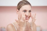 Mẹo 'chữa cháy' mắt thâm như gấu trúc, trả lại vẻ rạng rỡ cho nàng