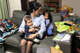 Nên ở nhà chăm con hay ra ngoài kiếm tiền, xây dựng sự nghiệp?