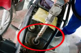 Nhân viên bán xăng không bao giờ tiết lộ 'Hô đổ đầy bình là dại': làm theo cách này không lo mất tiền oan