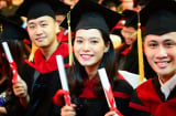 10 ngành Mừng SHBET phiên bản mới 2025 tốt nghiệp dễ xin việc nhất ở Việt Nam: Chuyên gia nói lương cao, mua ô tô là chuyện nhỏ