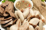Luộc lòng thả thêm thứ nước này vào: Lòng trắng tinh giòn sần sật, thơm nức không lo hôi