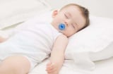 Cha mẹ có con dưới một tuổi hạn chế mua những thứ này về nhà