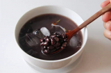 Nấu chè đậu đen nhớ làm thêm bước này: Đậu nhanh nhừ, bở tơi, bùi thơm hết nấc