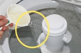 Máy giặt đóng cặn đen xì đừng gọi thợ: Cho 3 thứ sẵn có rẻ tiền này vào sẽ sạch bong như mới