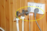 Có cần rút phích cắm máy giặt sau khi dùng không: Hóa ra rất nhiều người không biết