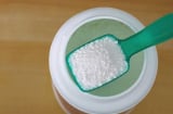 Bột giặt không chỉ dùng để giặt đồ, trộn với thứ này, giải quyết nhiều vấn đề trong nhà: Không biết thật là phí