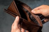 Ví tiền có 5 thứ này bảo sao tài lộc không đến, tiền một đi không trở lại, quanh năm túng thiếu