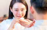 Phụ nữ đến 3 độ tuổi này cực kỳ 'háo hức' đàn ông, anh nào tinh ý là nhận ra ngay