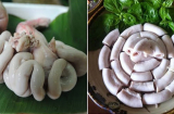 Lòng lợn luộc chỉ cho nước lã chưa chuẩn bài: Thêm thứ này lòng trắng tinh, giòn sần sật