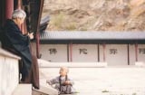 3 thứ người khôn ngoan sẽ mang theo khi đến thăm nhà người quen, kẻ dốt thì giấu hết ở nhà