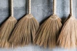 Tổ tiên dặn: 'Chổi để ở 4 nơi này, đuổi sạch tài lộc', gia chủ nên biết để tránh