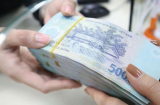 Vì sao nhân viên ngân hàng không bao giờ gửi tiết kiệm tại quầy: Hóa ra đây là lý do, không biết quá phí