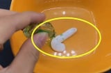 Nhỏ tinh dầu vào kem đánh răng: Công dụng cực mạnh, giải quyết vấn đề cho cả nam và nữ
