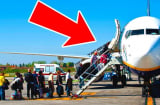 Tại sao ghế ngồi trên máy bay lại có mức giá khác nhau, sự khác biệt là gì?