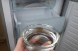 Đặt thứ này vào tủ lạnh qua đêm, cuối tháng hóa đơn tiền điện giảm mạnh, cả nhà vui mừng