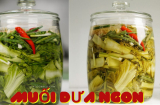 Muối dưa cải đừng chỉ cho muối: Thêm 1 thứ này dưa cải vàng ngon, để lâu không bị hỏng