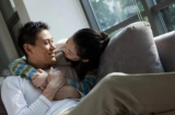 Muốn biết chồng có ngoại tình không, vợ chỉ cần kiểm tra 3 chỗ này, rất chính xác!