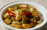 Cách làm món khoai sọ hầm đơn giản, dù ăn chay hay ăn mặn cũng ngon hết sẩy