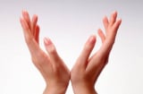 Có 1 trong 4 dấu hiệu này ở ngón áp út: Biết ai có giàu sang sung túc, ai nghèo khó suốt đời