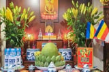 Lọ hoa trên bàn thờ đặt bên trái hay bên phải mới linh? Thờ cúng lâu năm nhưng nhiều người không biết