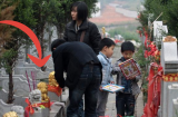 Các cụ dặn cấm sai: 'Tảo mộ không quá 3 đời, thăm mộ không quá giờ Mùi', con cháu nhớ kỹ