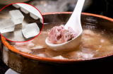 Thả vài viên đá lạnh vào nồi canh đang sôi, tuyệt chiêu nấu ăn ngon mà nhiều người chưa biết