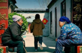 Tổ Tiên có câu: 'Giàu không thêm trai, nghèo chẳng thêm gái', vì sao thế?