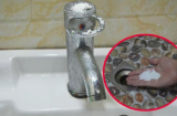 Rắc 1 nắm muối ăn vào nhà tắm: Mẹo nhỏ mang lại công dụng lớn, tiết kiệm khoản lớn mỗi năm