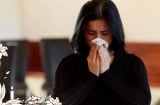 Dân gian truyền rằng: 'Người thân qua đời chớ để nước mắt rơi vào họ kẻo kéo vận xui về nhà', vì sao?