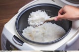Dùng xong 4 thiết bị điện này nhớ rút phích kẻo hóa đơn tăng vọt, chẳng biết kêu ai