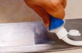 Dao cùn chẳng gọt được cái gì, bôi thứ này lên là sắc lẹm, sáng bóng như mới