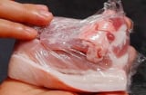 Thịt lợn mua về đừng cho vào nước rửa ngay, làm theo cách này để cả tháng vẫn tươi ngon như mới