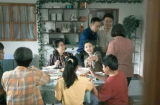 Anh em trong nhà, thân thiết đến đâu cũng đừng giúp nhau làm 3 điều này, có ngày mất hết tình cảm
