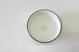 Đặt bát nước này trong phòng, muỗi nhiều mấy cũng bay xa, cứ yên tâm mà ngủ